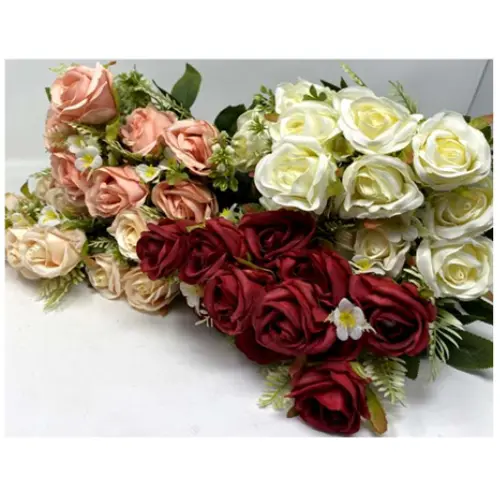 BUNCH OF ROSES WITH FILLER (48CM)