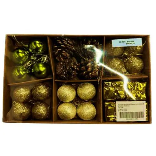 24 PCS ASR HANGING CHRISTMAS SET