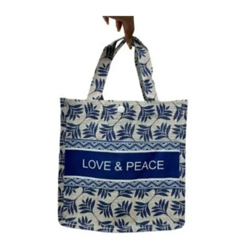TOTE BAG-CASE QUANTITY: 100 SIZE: 9*6*9"