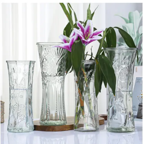 TALL PATTERNED GLASS VASE 