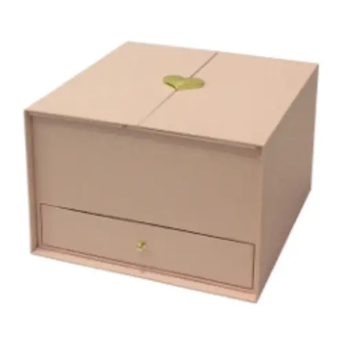 FLOWER GIFT BOX WHITE, BLACK & PINK (8*8*6" INSIDE THE HEART -5*5*2")
