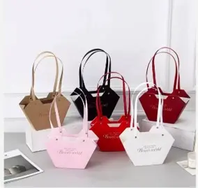 6" HEART SHAPED FLOWER BAG-COLOR: BLACK, RED 