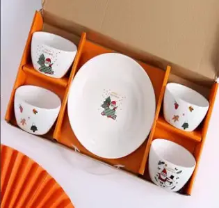 5PCS CHRISTMAS CERAMIC  BOWL & PLATE GIFT SET