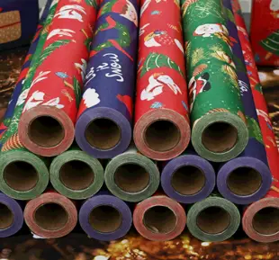 FESTIVE CHRISTMAS GIFT  WRAPPING PAPER