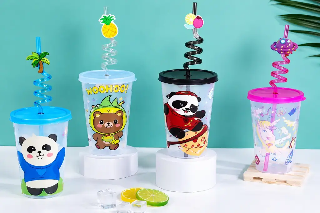 12 PCS FUN CARTOON  TUMBLER  WITH LID & SPIRAL  STRAW ASSR PATTERNS -400ML