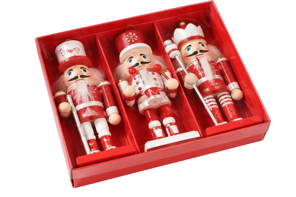 3PCS CLASSIC WOODEN  CHRISTMAS NUTCRACKER SET