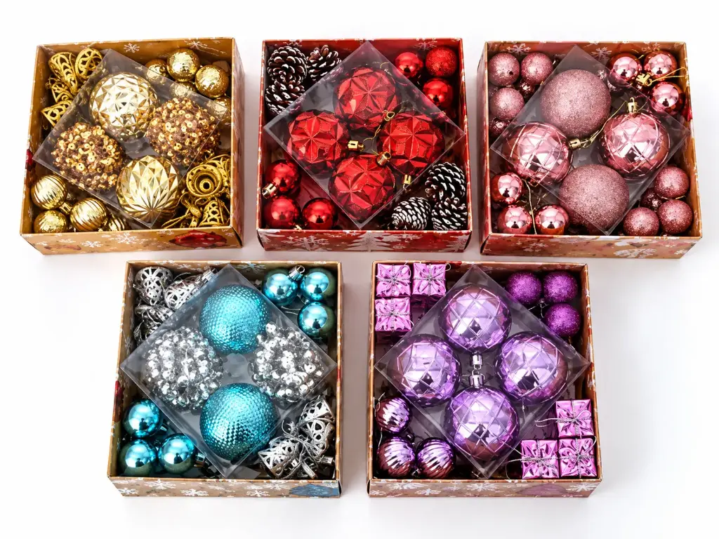 30 PCS CHRISTMAS BALLS &  BELLS COLLECTION ASSR Colors: Red, Gold, Silver