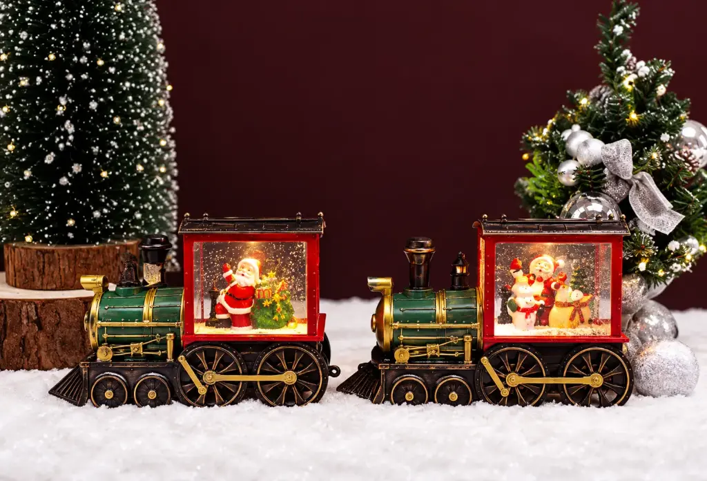 LIGHTING MUSICAL  CHRISTMAS TRAIN TABLE-TOP  DÉCOR LAMP-5.5"