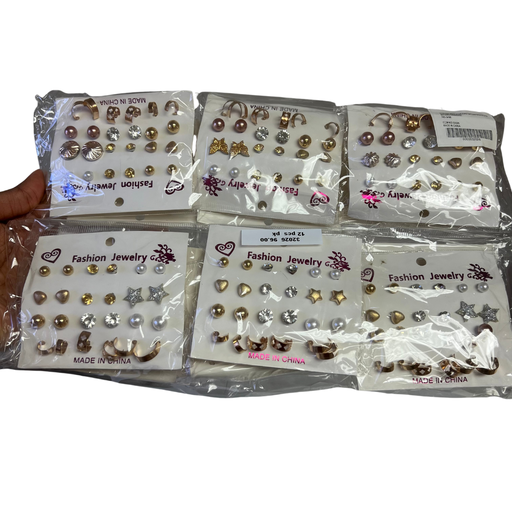 [32026] 12 PAIRS ASSORTED EARRINGS
